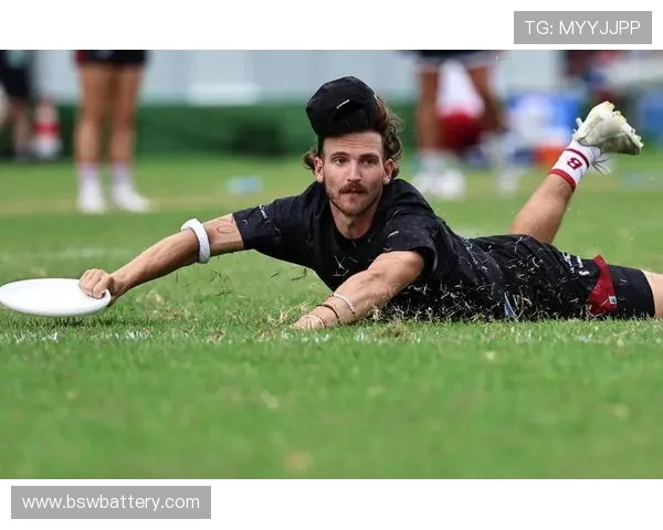 成都飞盘队个人能力排名创新高引发热议展现团队实力与潜力