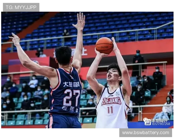 CBA季后赛精彩对决浙江队迎战深圳队全程直播不容错过